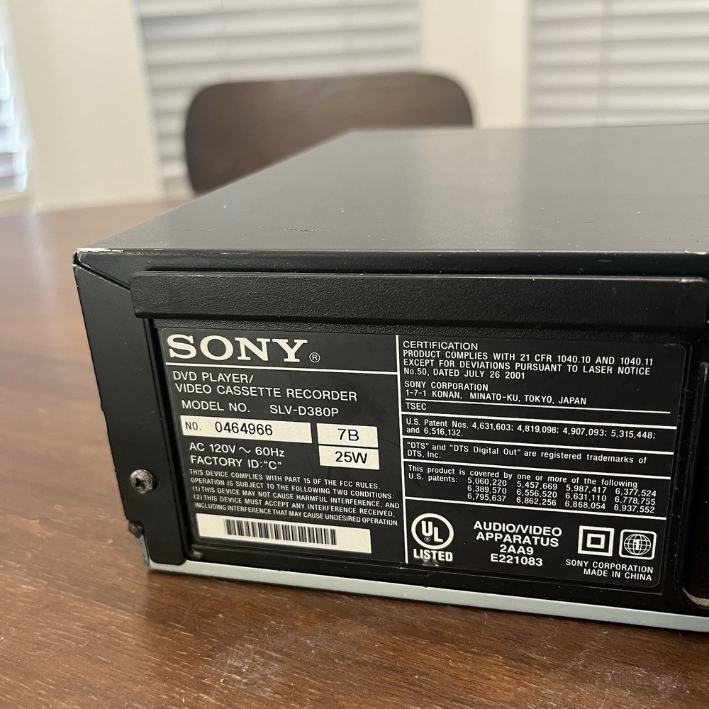 Sony SLV-D380P VCR VHS Combo Recorder Hi-Fi Stereo DVD Player Won't Read - Picture 6 of 7